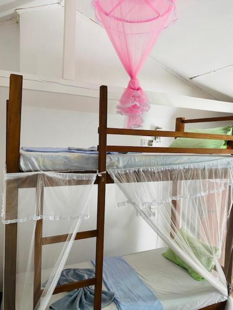 Celine'S Home มิริสซา ภายนอก รูปภาพ